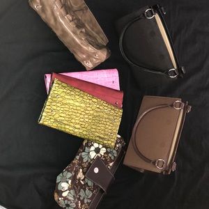 Two Miche purses with five different covers